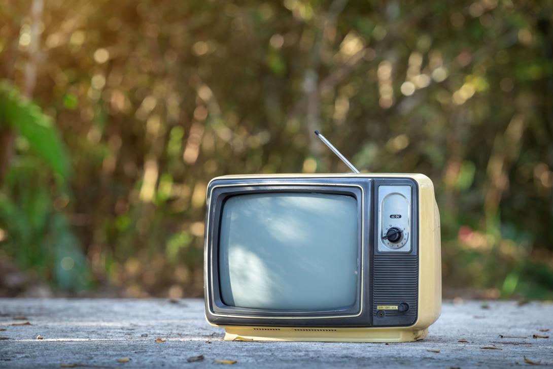 Retro TV i natur